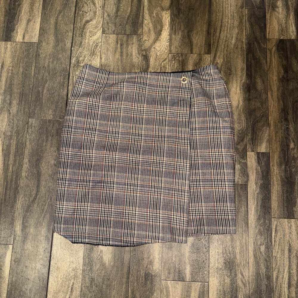 Calvin Klein Glen-Plaid Patterned Wrap Skirt Women's Size 16W Midi Skirt
